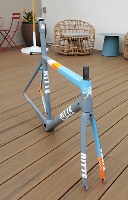 Ritte Vlaanderen Frame & Fork w/ seatpost topper - Rare POC Team