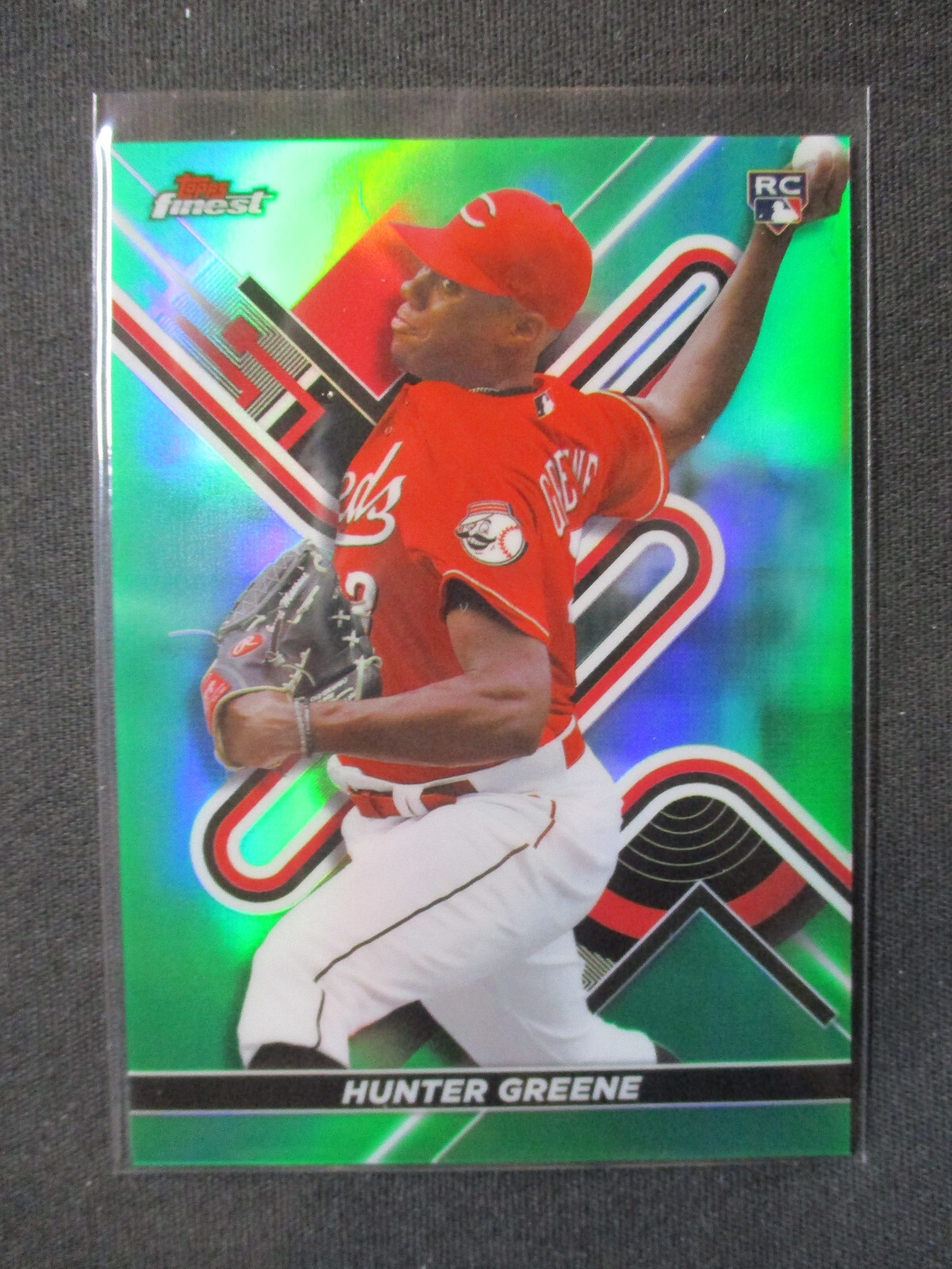 2022 Finest Green Refractor #69 Hunter Greene Cincinnati Reds 63/99 0003820