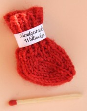 Mini Söckchen m Banderole für  Puppenstube Kaufladen 16cm SK Strampelchen Wolle