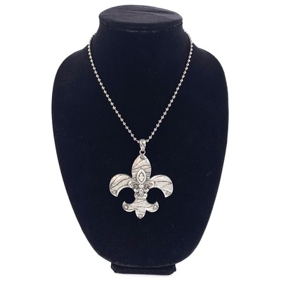 Silver Tone Hammered Metal FLEUR DE LIS 