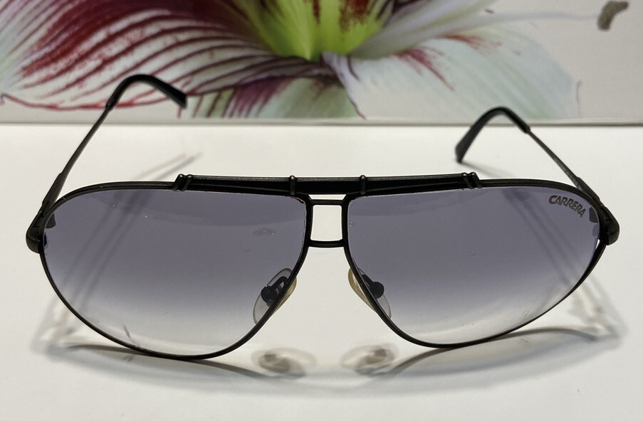 Vintage Carrera 5401 90 Sunglasses Gray Black Frames 62- 07 Small 125