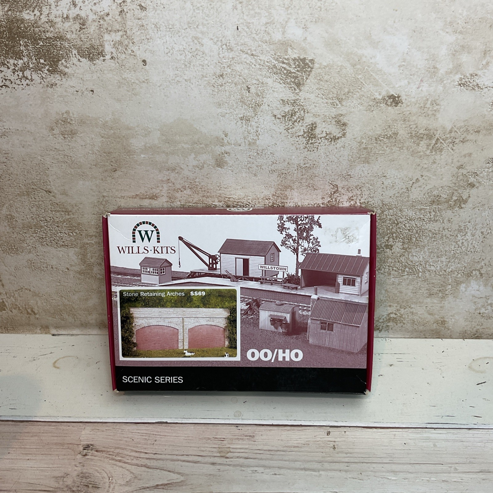 WILLS KITS, Scenic Series Kit, Stone Retaining Arches #SS69, OO Gauge.