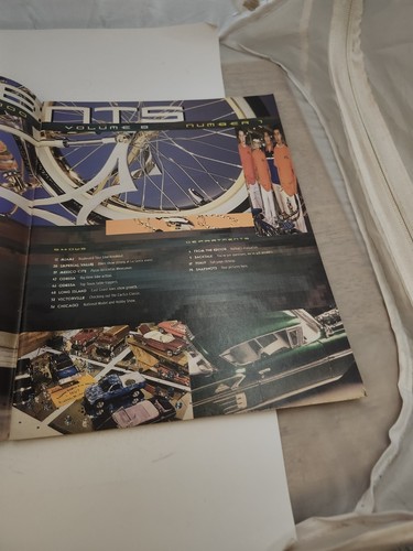 Lowrider Bicycle Magazine Spring 2000 Knight's Quest II Centerfold - Imagen 4 de 5