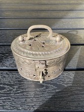 Bardzo ładna puszka do potpourrido vintage, pudełko do krykieta, owalne, prawdopodobnie wykonane z mosiądzu
