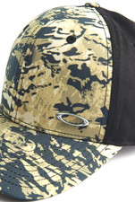 Oakley Tin Foil II Camo Hat Hunting Shine Green/Black FlexFit Cap L/XL OSFM New