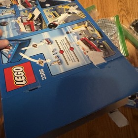 LEGO City: Satellite Launch Pad (3366) COMPLETE Used set w/ box, manual, and fig