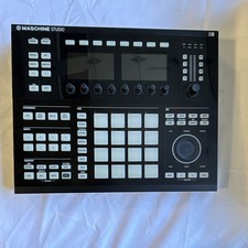 Native Instruments Maschine Studio MIDI Contr...