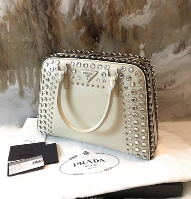 lux pyramid backpack