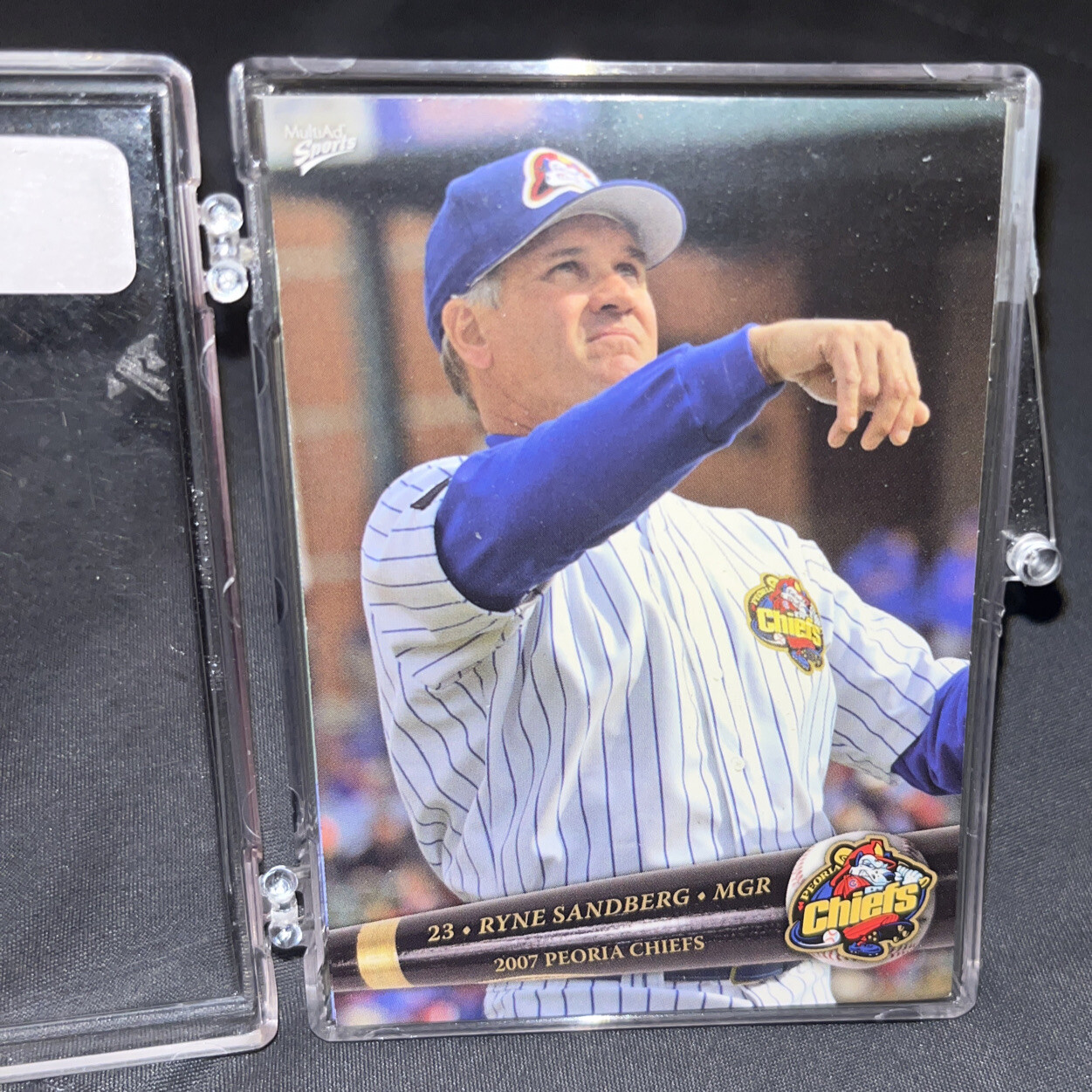 2007 Complete 30 card Peoria Chiefs team issued set! Ryne Sandberg