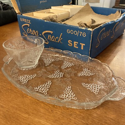 Vintage Serva-Snack Set Lancaster 4 Cups 4 Plates Original Box Anchor Hocking