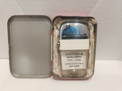 Vintage Scripto VU Lighter Hunter & Waldens  with White Band New in Tin
