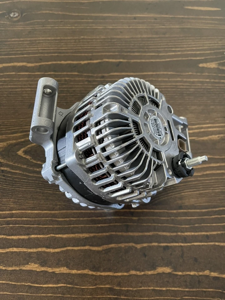 Jeep Cherokee A00TX3581ZC 2.4Liter 2014-2015-2016-2017-2018-2019 Alternator - Image 4 of 4