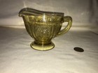 PRETTY VINTAGE GOLD YELLOW DEPRESSION GLASS CREAMER CREAM PITCHER Flower Design — photo 3