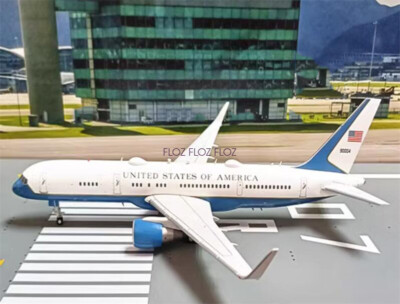 Gemini 200 Boeing 767-VC-32Aエアーホースツー希少品 GeminiJets for US Air Force for Boeing C-32A (757-200W) 99