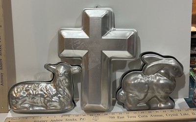 Wilton Cake Pans. Easter, Large Cross, Lamb, Bunny Rabbit