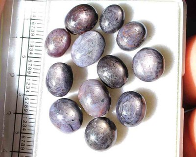 Natural 6 Rays Star Ruby Loose Gemstone Oval Cabochon Star Ruby 44.60 Ct 12 Pcs