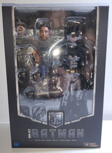 Beast Kingdom Dynamic 8ction Heroes DAH-011 Batman - Foto 2 di 11