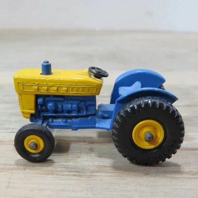 Matchbox Lesney Ford #39 Tractor 2" Long MB-39-G - Image 1 of 4