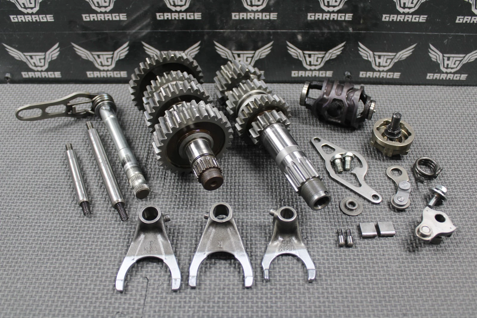 2019 2020 YAMAHA YZ250F OEM TRANSMISSION TRANNY GEARBOX GEARS SHIFT FORKS GOOD!