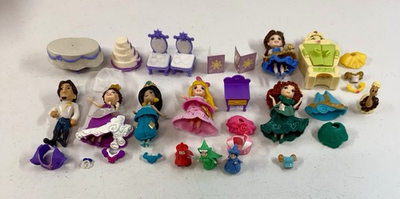 #ad Disney Princess Little Kingdom Lot Of 30 Figures And Accessories Dolls 3” CLEAN $29.95