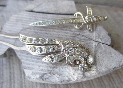 Vintage Silver Tone TRIFARI Rhinestone Sword PIN Brooch Hair Dress Clip LOT