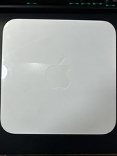 Apple AirPort Extreme Wi-Fi Base Station 802.11n Wireless Router Model: A1143 