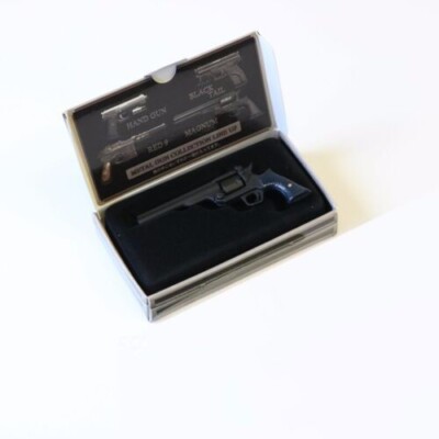 biohazard Resident evil 4 MAGNUM Metal Gun Collection LIKE NEW JAP VERY ...