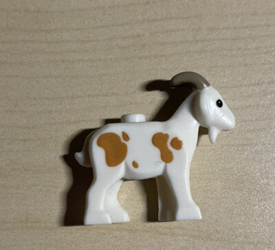 Lego Goat Animal 7189 Farm Mill Village Raid Billy Figure “Very