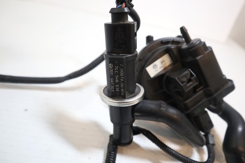 03-06 porche cayenne leak detention pump with vapor canister purge solenoid - Picture 5 of 10