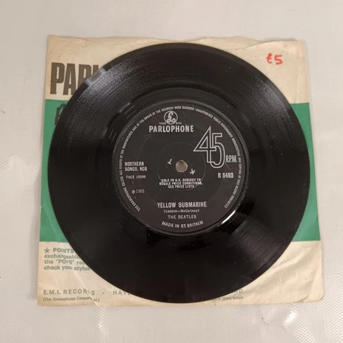 The Beatles Yellow Submarine Eleanor Rigby 7 Inch Vinyl Record 1966 - Preloved