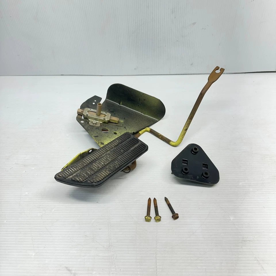 73-87 Chevy GMC Truck Accelerator Gas pedal ASSEMBLY Square Body Blazer 73-91 - Изображение 3 из 4