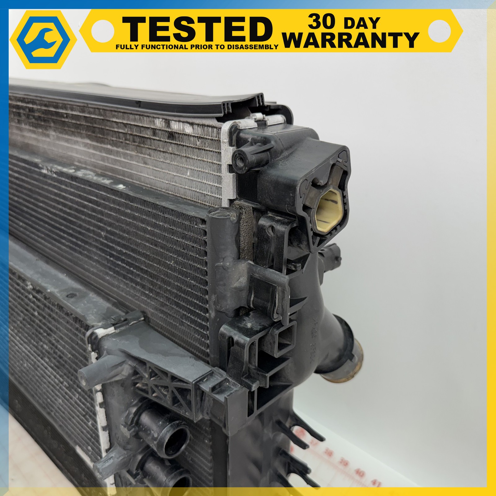 14-17 MASERATI GHIBLI ENGINE COOLING RADIATOR / A/C CONDENSER / FAN MOTOR OEM
