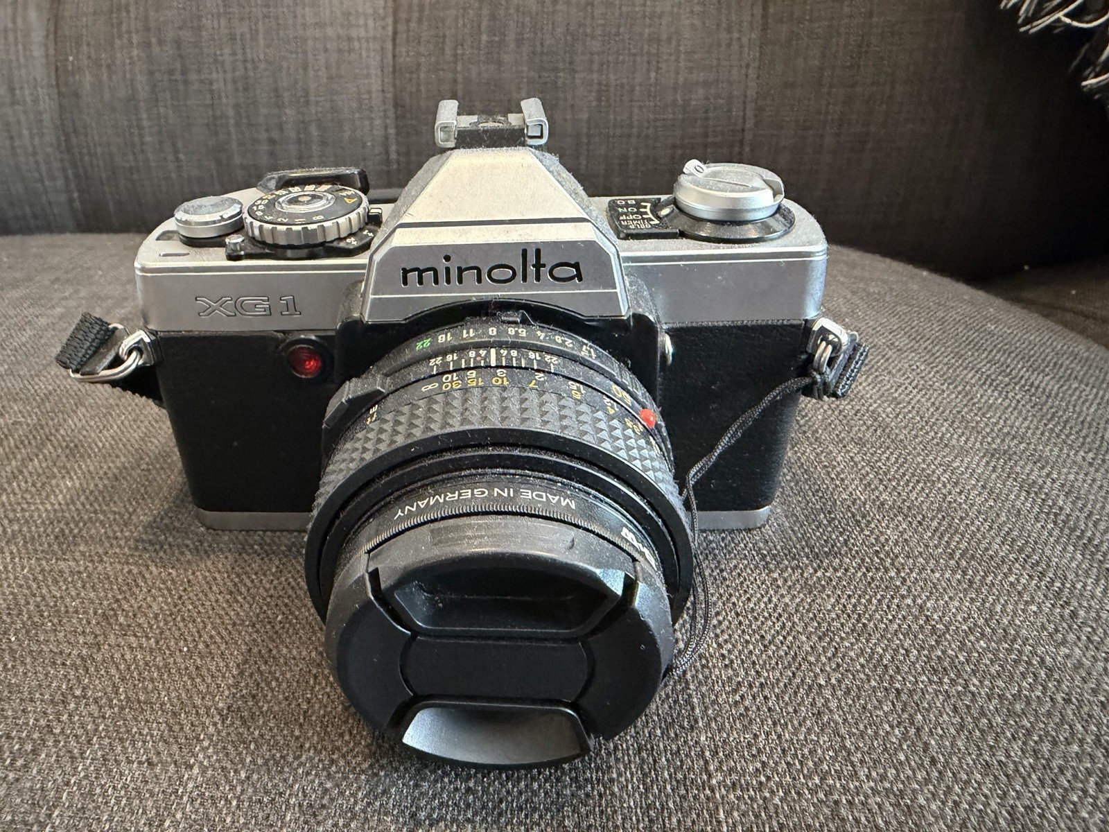 Minolta XG-1 vintage camera equipment - eBay listing photo 2