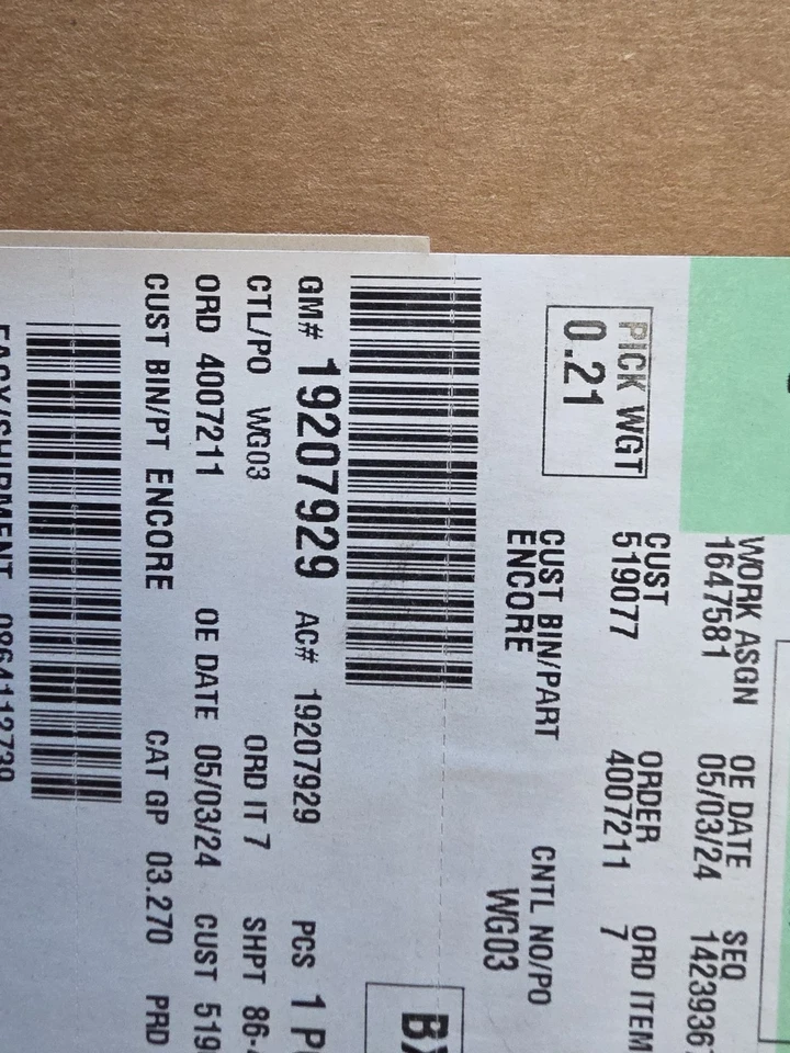 NUEVA JUNTA COLECTOR ADMISIÓN MOTOR GM OEM - GENERAL MOTORS GMC 19207929 Foto 2 de 2