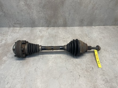 Seat Leon 1P 2.0 TFSI 200PS BWA Antriebswelle Gelenkwelle links #35641