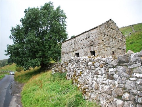 Photo 6x4 Barn near Deepdale Deepdale\/SD8979 The date over the door is 1 c2009