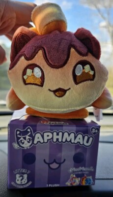 S'mores Cat Aphmau MeeMeows Carnival Treats Toy Litter 7