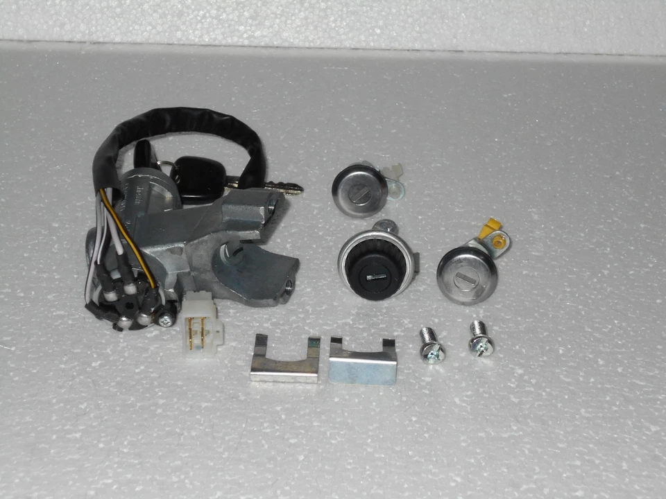 Lock Set Ignition Doors Glove Box 2 Keys OEM Suzuki Samurai 86 95 - Image 2 of 4