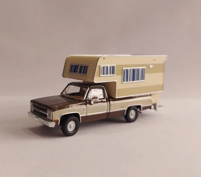 Brekina 19657 Chevy C20 GMC Sierra Grande "Indy Hauler" BJ 1983 OVP - Bild 1 von 4