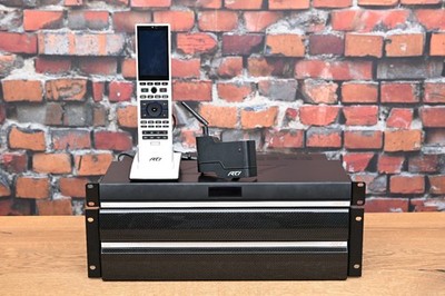 RTI AD-8X Endstufe 8 Zonen Multiroom Controller + T3X Fernbedienung +XP-8s Proc.