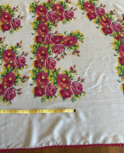 Betsey Johnson Enorme Bufanda/Chal Floral Rectangular 31x82" - Flores Hechizo Betsey - Imagen 11 de 13