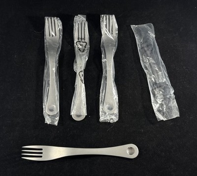 RW Stainless PENDULUM Flatware Robert Welch 4 dinner  forks NEW