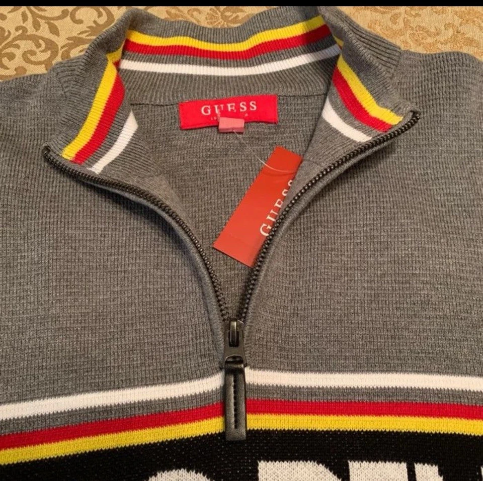 Guess Sweater Mens Large Gray Black 1/4 Zip Pullover Fleece Spell Out VTG Y2K - Image 3 of 4