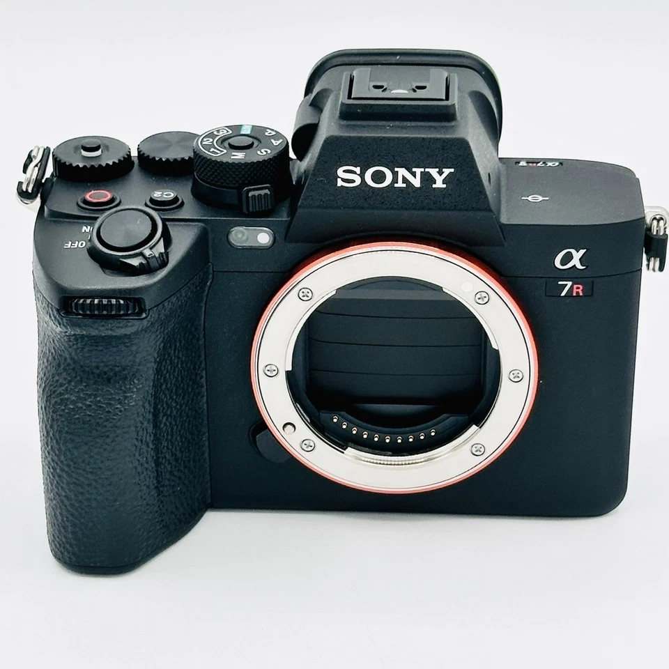 [Top Mint] Sony a7R V ILCE-7RM5 Mirrorless Camera (Shuttercount 5922) #33566b3 - Image 3 of 4