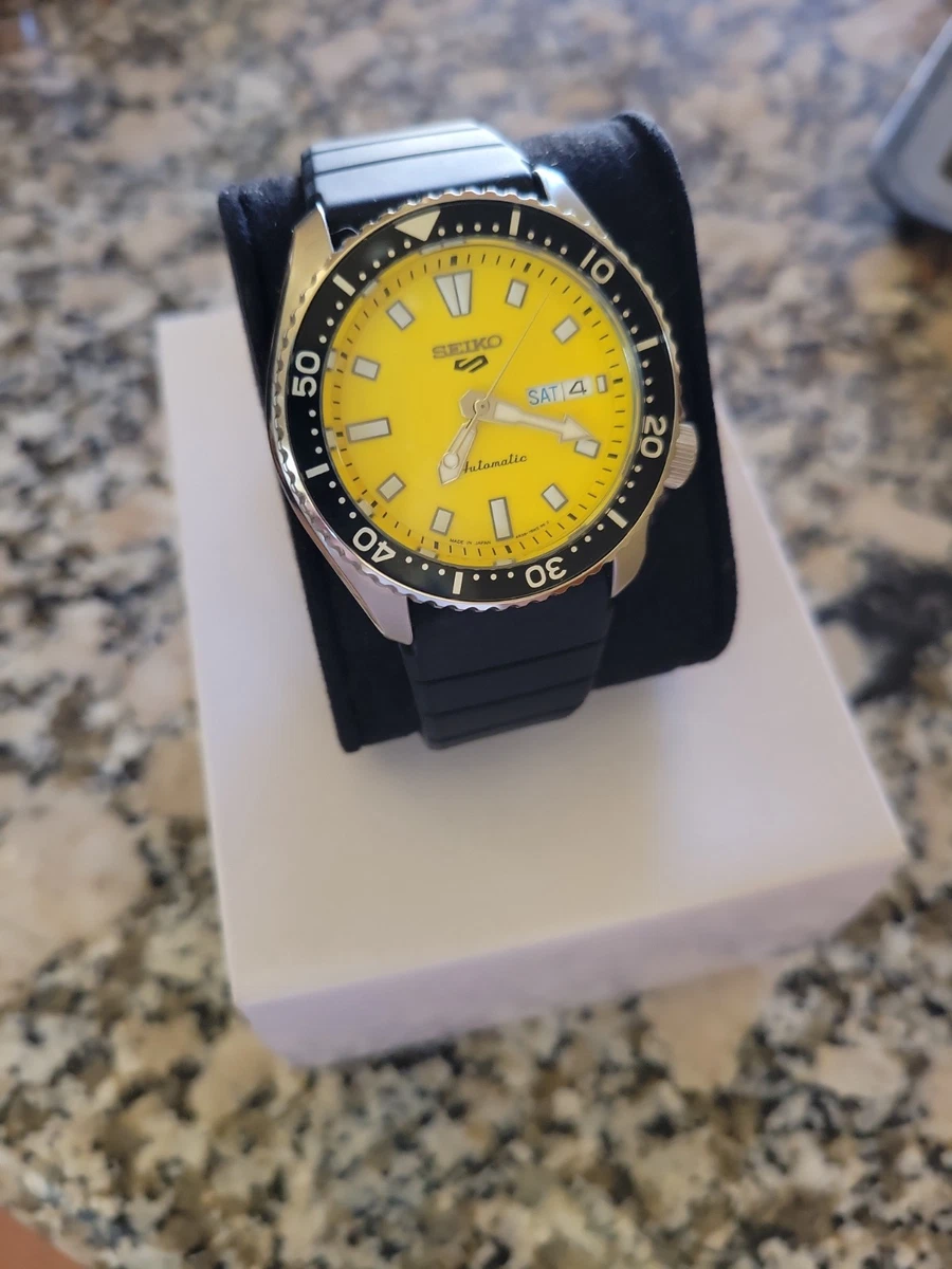 Seiko Rubber 100 m (10 ATM) Water Resistance Wristwatches for sale