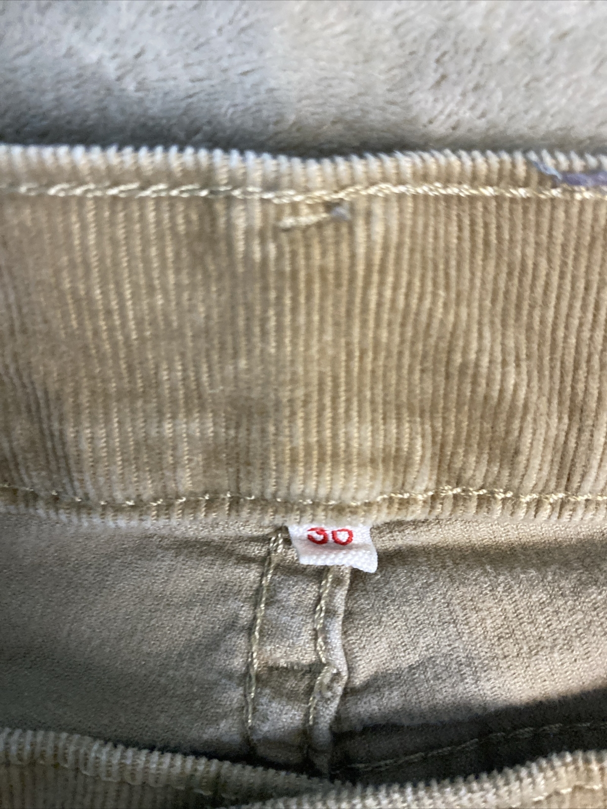 Women’s VTG 70’s White Tab Levi’s Camp Pants Tan Corduroy Size 30 image 2