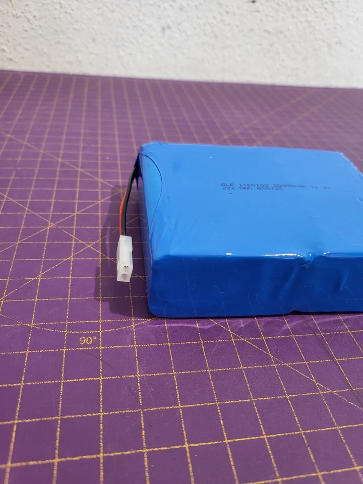 GLE 1160100 LiPo Akku 20000mAh 11.1V _0.9_5 - Bild 3 von 3
