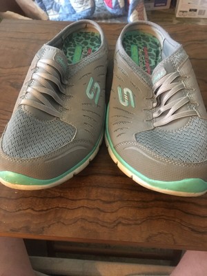 teal colored women's shoes