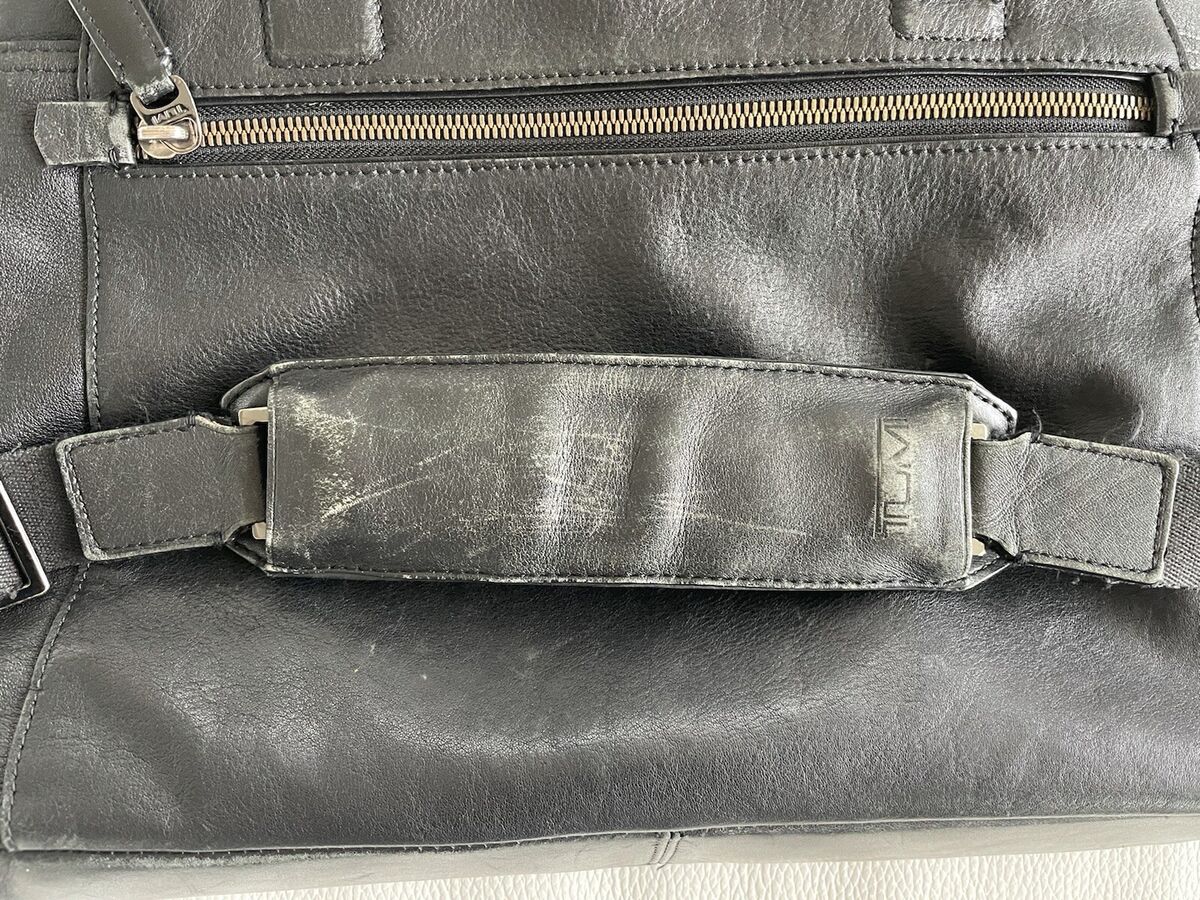 Tumi Beacon Hill - Branch Slim Laptop Briefcase Black Tumi Beacon Hill - Branch Slim Laptop Briefcase Black