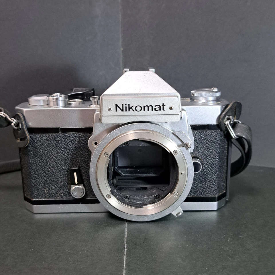 🐾【N MINT】vintage Nikkormat FT2 SLR film Camera + 【Exc-】50mm 1.4 Lens from Japan - Image 4 of 4